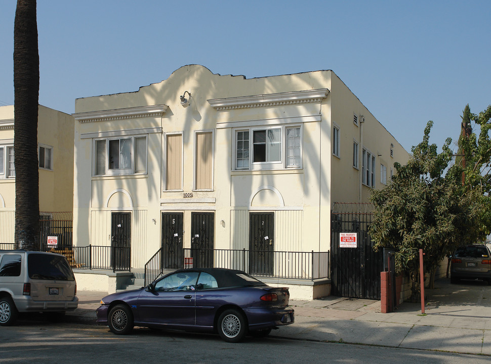 1005 N Berendo St in Los Angeles, CA - Building Photo