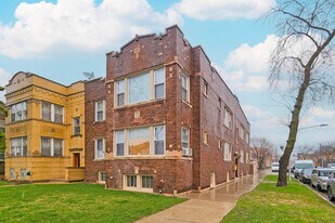 3222 W Grace St, Unit 1E in Chicago, IL - Building Photo