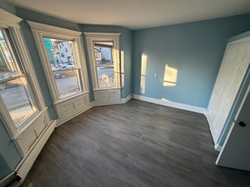 106 N Munn Ave in Newark, NJ - Building Photo