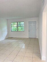 10846 NE 3rd Ct-Unit -0 in Miami, FL - Building Photo - Building Photo