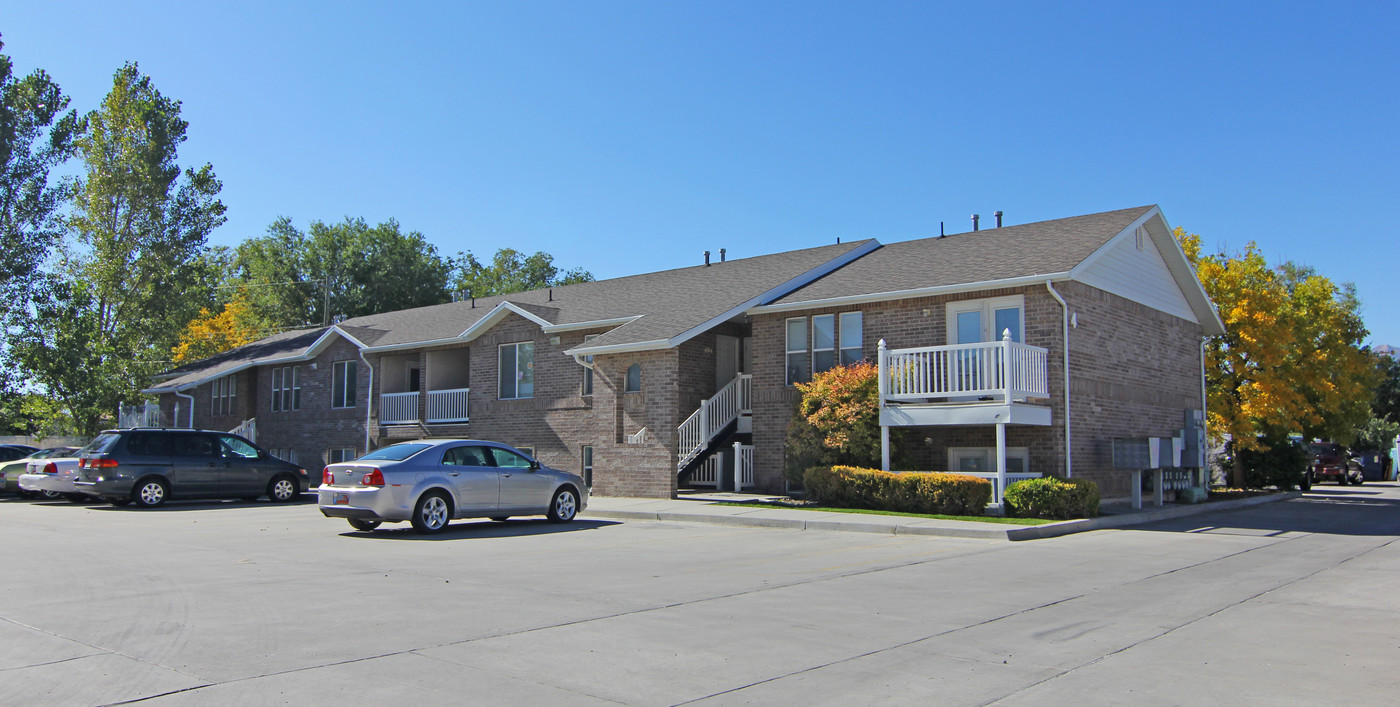 The Willows Apartments in Grantsville, UT - Foto de edificio