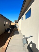 1212 Hopewell Dr in Saint George, UT - Building Photo - Building Photo