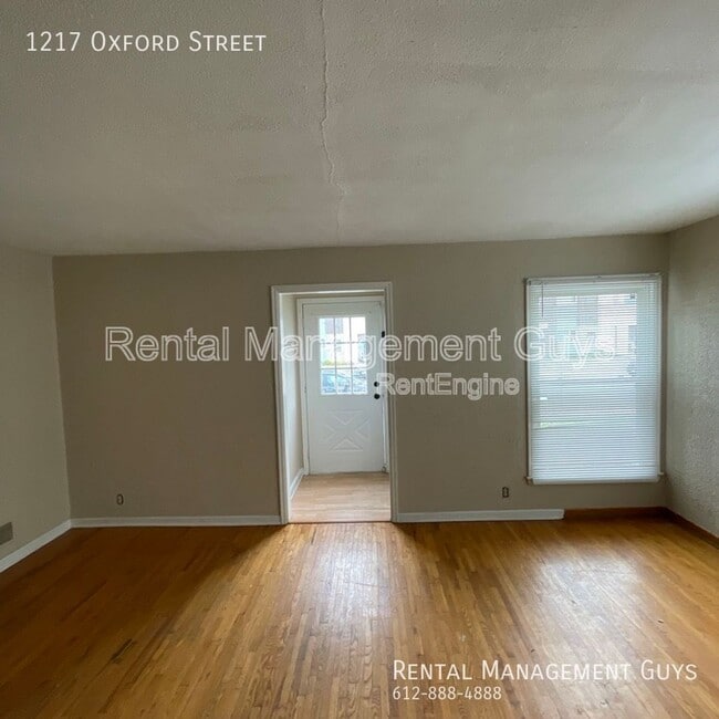 1217 Oxford St in Hopkins, MN - Building Photo - Building Photo