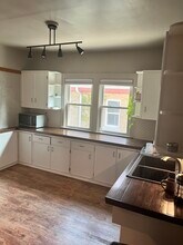 2348 N 58th St, Unit Uptown Gem in Milwaukee, WI - Foto de edificio - Building Photo