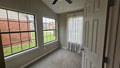 516 Lookout Mountain Trail in Mesquite, TX - Building Photo - Building Photo