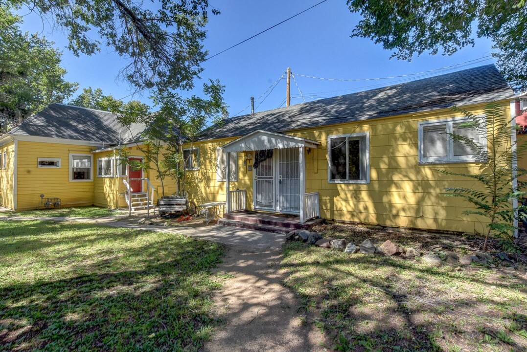 125 S Pleasant St in Prescott, AZ - Building Photo