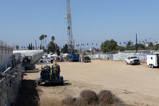 Sagepointe Apartments in Wilmington, CA - Building Photo - Building Photo