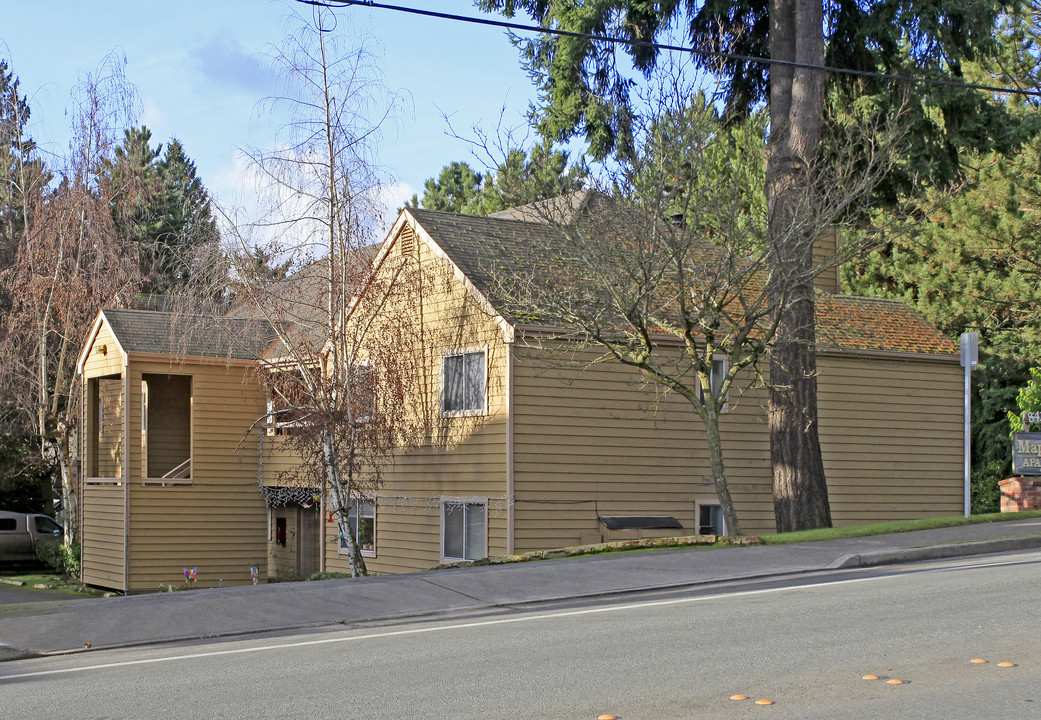 8425 166th Ave NE in Redmond, WA - Building Photo