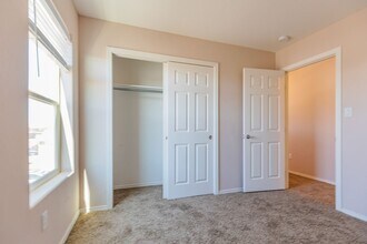 4 Bedroom 2.5 bath Beautiful Home in Alamogordo, NM - Building Photo - Building Photo