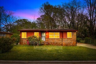 6715 Court N in Birmingham, AL - Building Photo