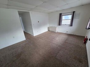 304 US-2 in South Hero, VT - Building Photo - Building Photo