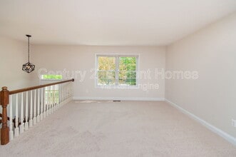 649 Alabama Dr in Herndon, VA - Building Photo - Building Photo
