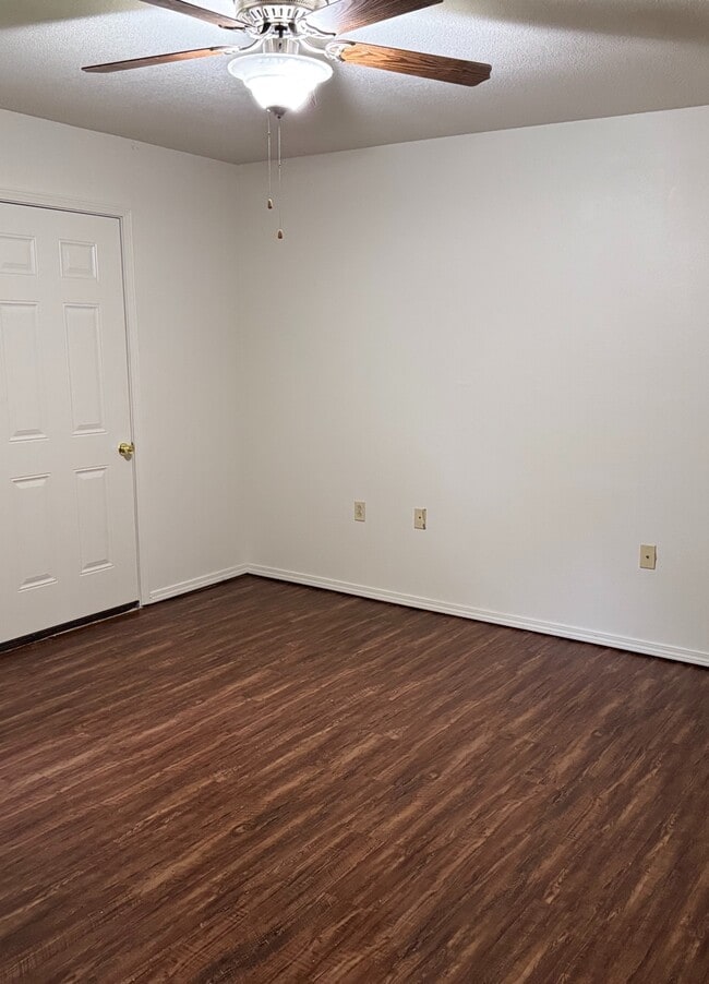 property at 106 B Russell St