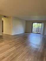 2425 Purdue Ave in Los Angeles, CA - Building Photo