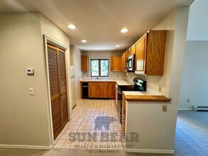 170 Village Blvd in Incline Village, NV - Building Photo - Building Photo