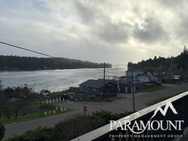 17791 S Angeline Ave NE in Suquamish, WA - Building Photo - Building Photo