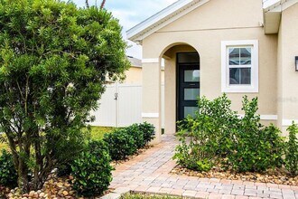 8089 Pelican Reed Cir in Wesley Chapel, FL - Building Photo - Building Photo