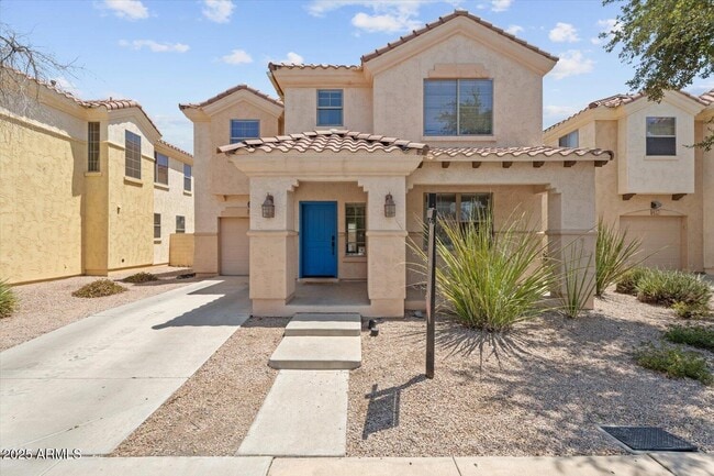 property at 1423 S Newberry Ln