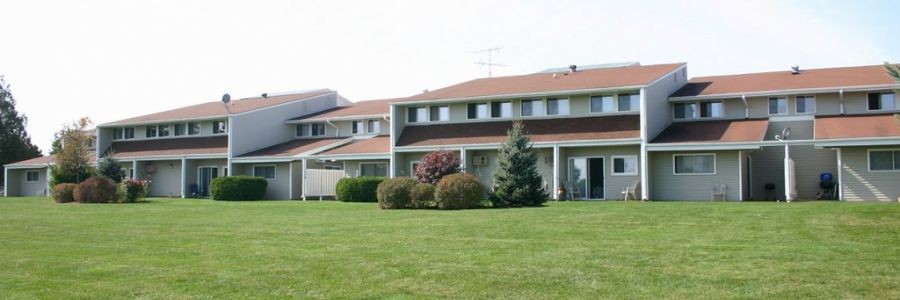 Countryview Apartments Homes in Monroe, WI - Building Photo