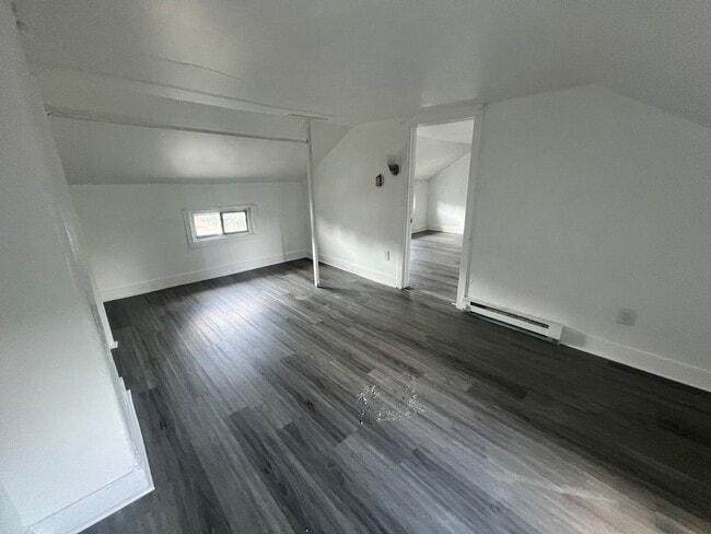 184 Brunswick Ave