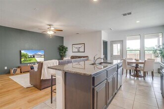 1424 Doe Meadow Dr in Burleson, TX - Building Photo - Building Photo
