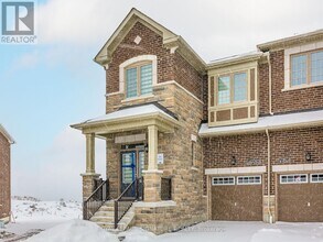 1753 Mineral Spgs Wy in Pickering, ON - Building Photo - Building Photo