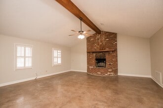 2006 Vail Dr in Jonesboro, AR - Building Photo - Building Photo