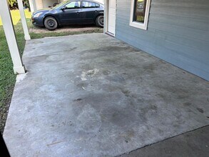 9486 McDade St in Houston, TX - Building Photo - Building Photo