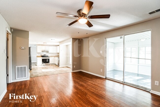 1940 Winsted Ct in Charlotte, NC - Building Photo - Building Photo