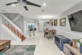 1142 SW 44th Way in Deerfield Beach, FL - Building Photo - Building Photo