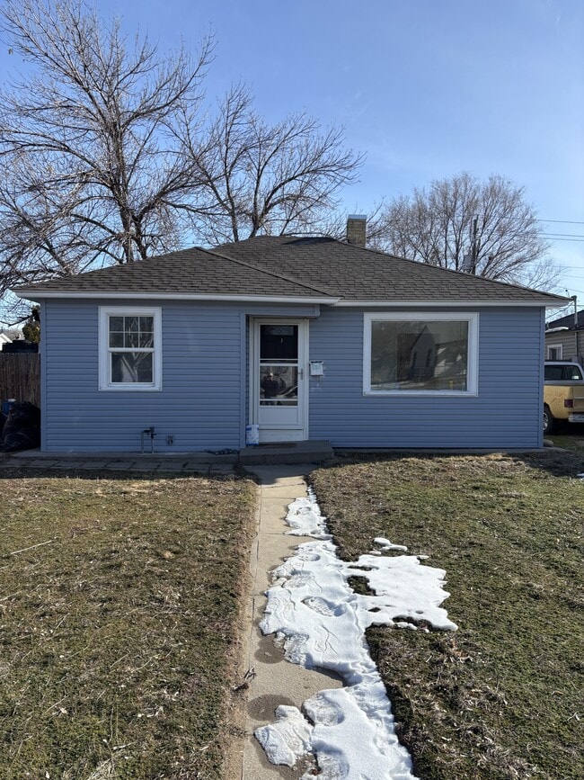 property at 622 Willard Ave