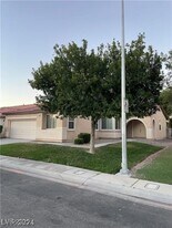 5420 Flying Arrow Pl in North Las Vegas, NV - Building Photo