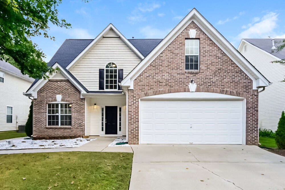 41 St Charles Pl in Sharpsburg, GA - Building Photo