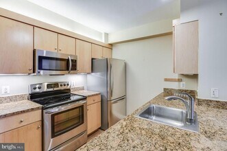 616 E St NW in Washington, DC - Foto de edificio - Building Photo