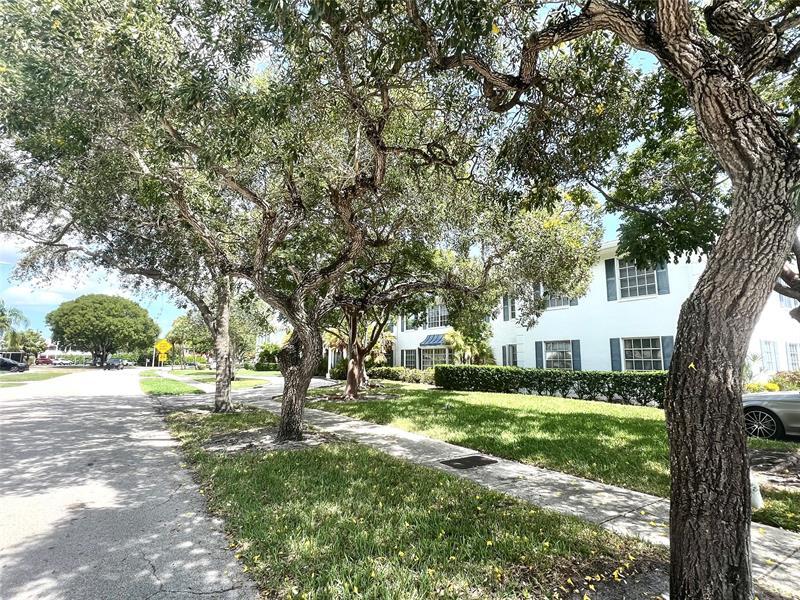 6750 NE 21st Rd in Fort Lauderdale, FL - Building Photo