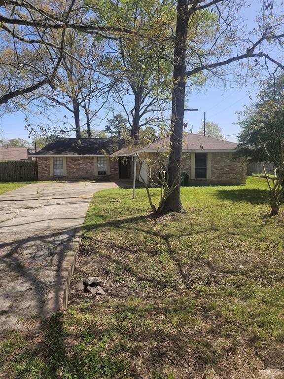 24606 Green Moss Dr in Huffman, TX - Building Photo - Building Photo