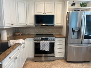 2501 Antigua Terrace in Coconut Creek, FL - Building Photo - Building Photo