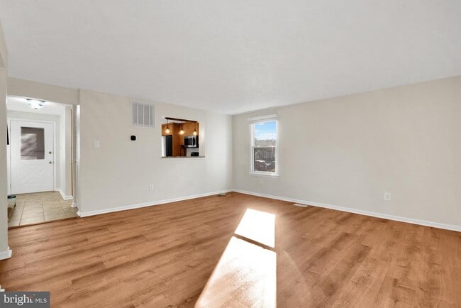 property at 9114 Aspenpark Ct