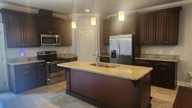 2133 Janet St in Navarre, FL - Building Photo - Building Photo