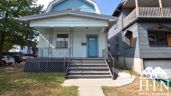 4213 Brownway Ave in Cincinnati, OH - Building Photo