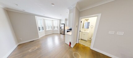 79 Linden St, Unit A in Boston, MA - Building Photo - Building Photo