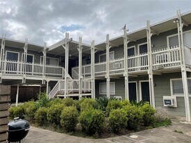 2006 Sul Ross St in Houston, TX - Building Photo