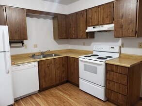 308 W C St, Unit 1 in Moscow, ID - Foto de edificio - Building Photo