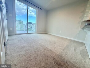 5330 Witch Hazel Ln in Frederick, MD - Building Photo - Building Photo