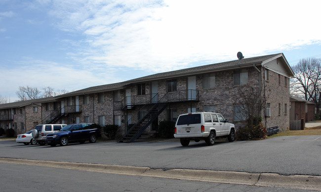 112 Latona Ln in North Little Rock, AR - Building Photo - Building Photo