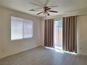 1227 El Fuego Trail in Henderson, NV - Building Photo - Building Photo