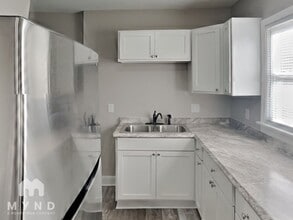 524 Elwood Ave in Columbus, OH - Building Photo - Building Photo