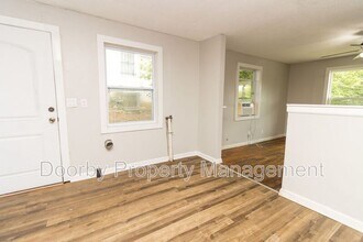 2215 Allin St in Chattanooga, TN - Building Photo - Building Photo