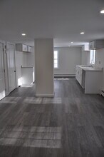 703 Blossom St in Fitchburg, MA - Foto de edificio - Building Photo