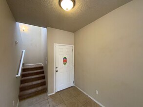8315 Mock Heather Rd NW in Albuquerque, NM - Building Photo - Building Photo